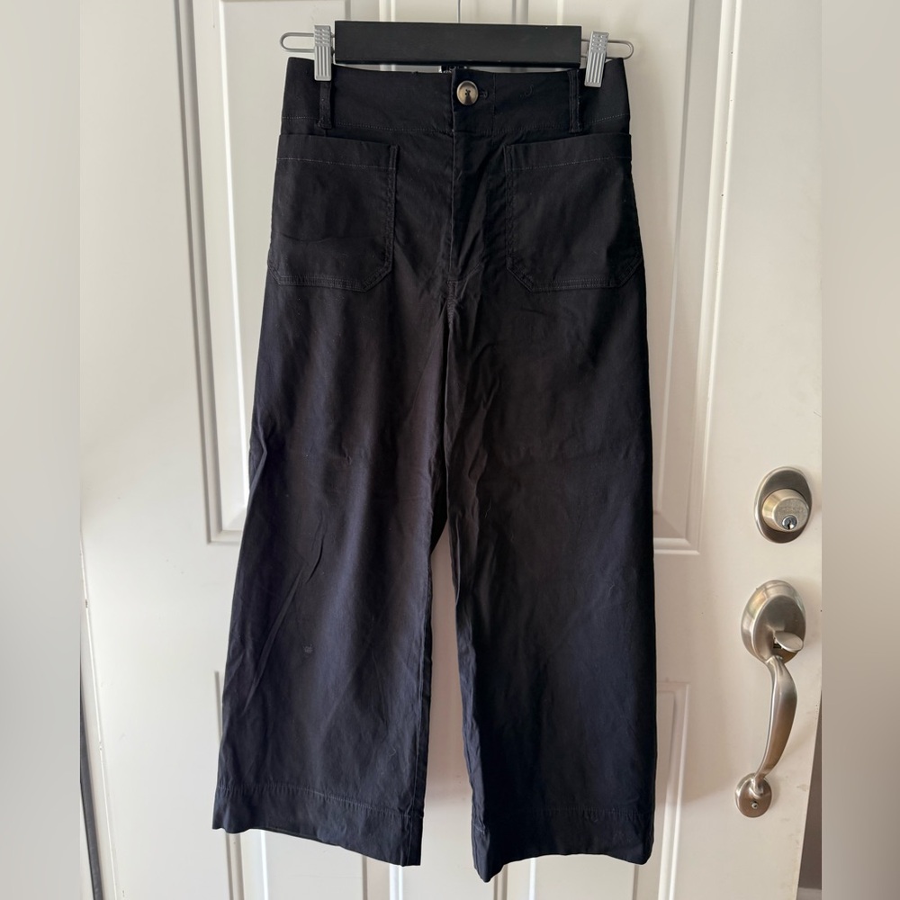 Anthropologie “The Colette” cropped wide leg pants. 27P.